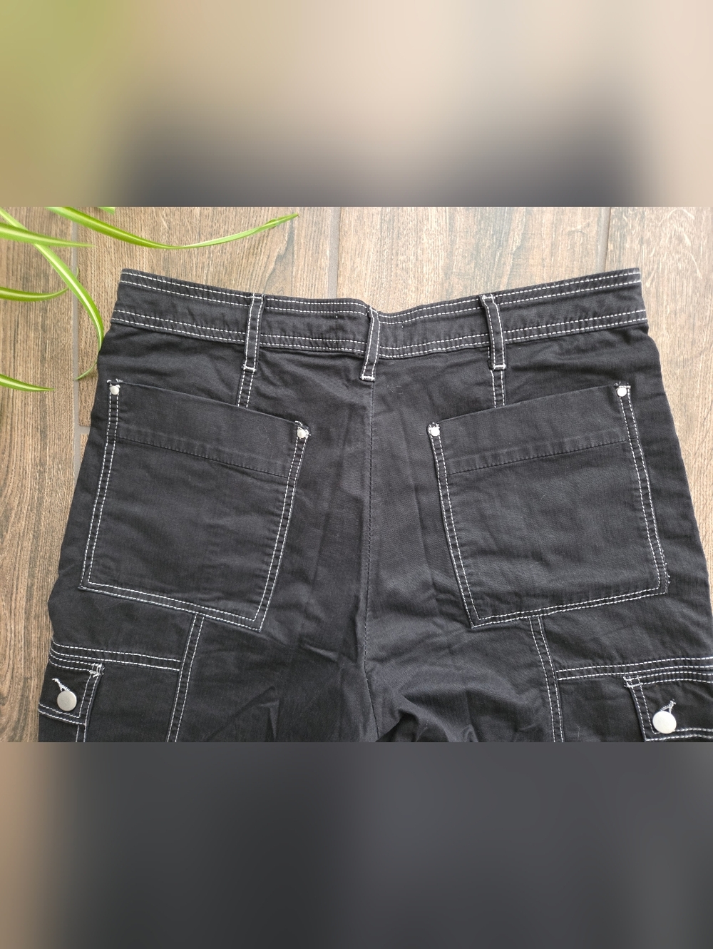 Anthropologie The Carson Utility Barrel Pants in Black Cargo High Rise Sz 6 - Picture 11 of 13